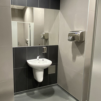 TESCO Zlate Moravce, Projekt von HIMM Building